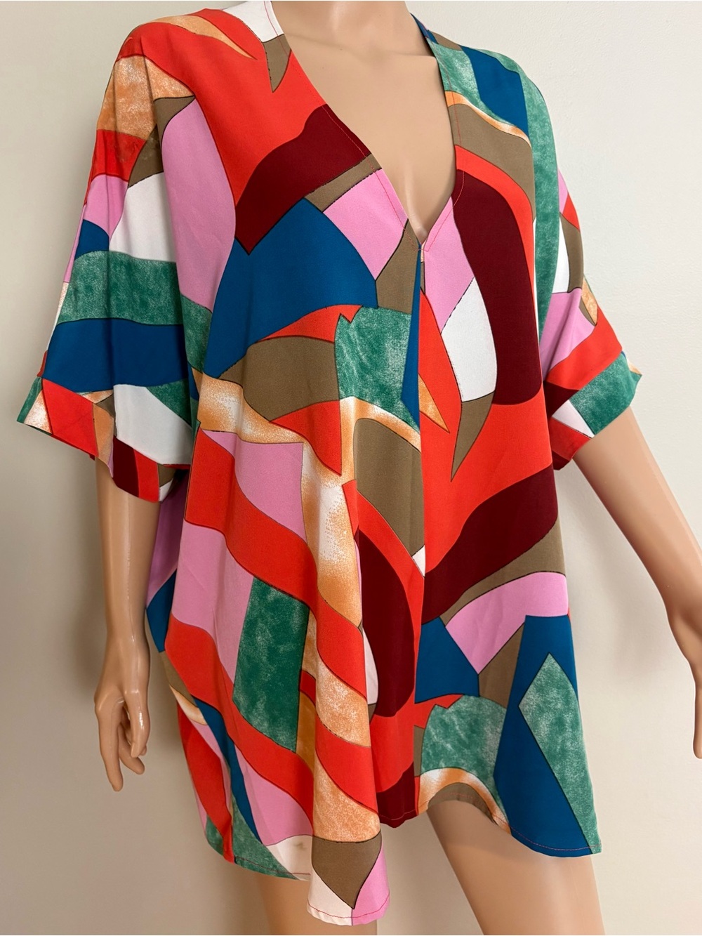 Women's JODIFL Colorful ABSTRACT Color Block V NECK Geometric Print BLOUSE 3X
